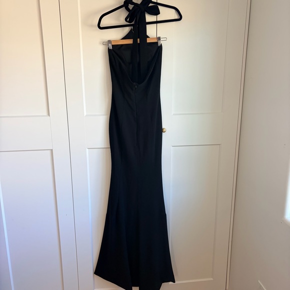 Dress the Population Black Halter Maxi Dress | S - Picture 4 of 6